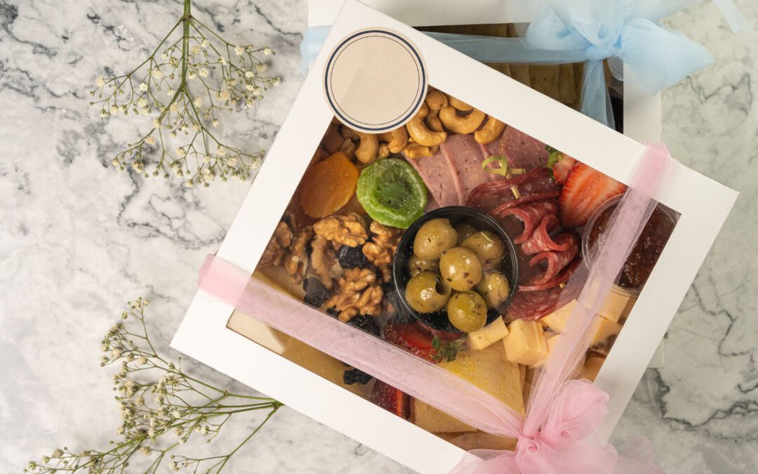 The Ultimate Guide to Charcuterie Boxes: Delicious, Customizable, and Perfect for Any Occasion